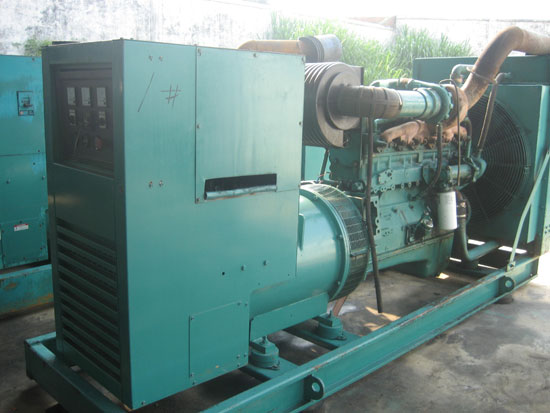 砀山租赁发电机- 发电机碳刷磨损的原因是什么