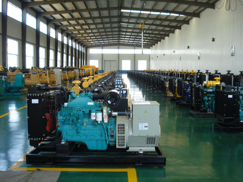 砀山租赁发电机-柴油发电机组冒蓝烟、冒黑烟、冒白烟故障分析