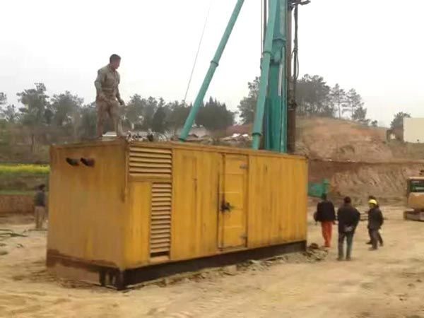 砀山如何判断水冷式机油散热器密封件是否需要更换？