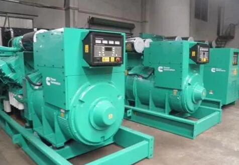 砀山柴油发电机冬季保养需要特别注意哪些部件？